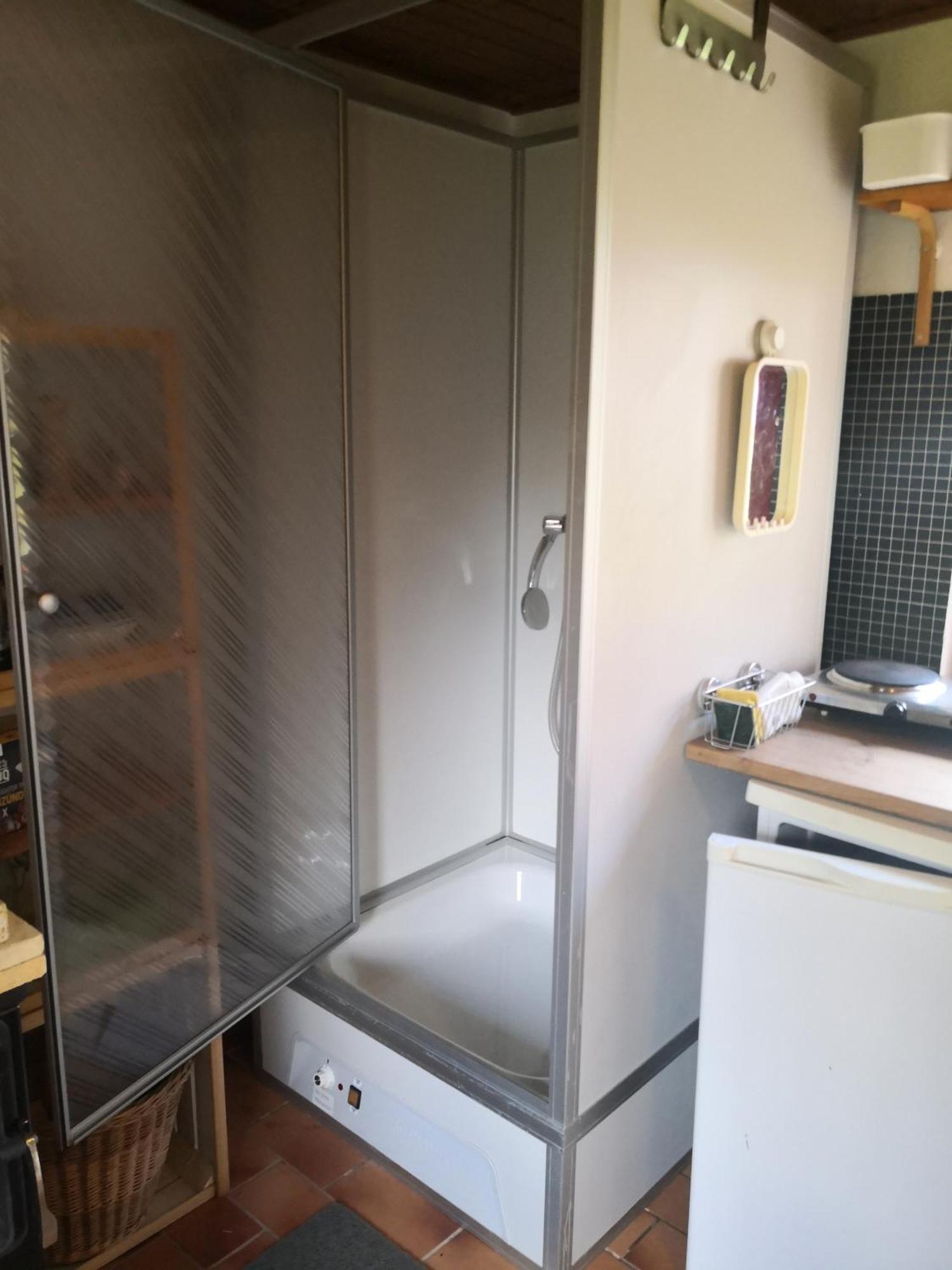 Apartment Zum Waldmeister - Wc Ausserhalb